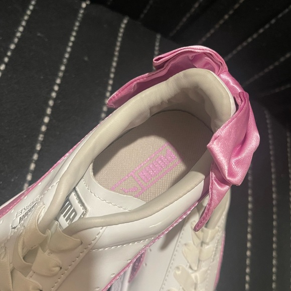 BASKET BOW PATENT JR 'WHITE ORCHID' - Picture 4 of 8